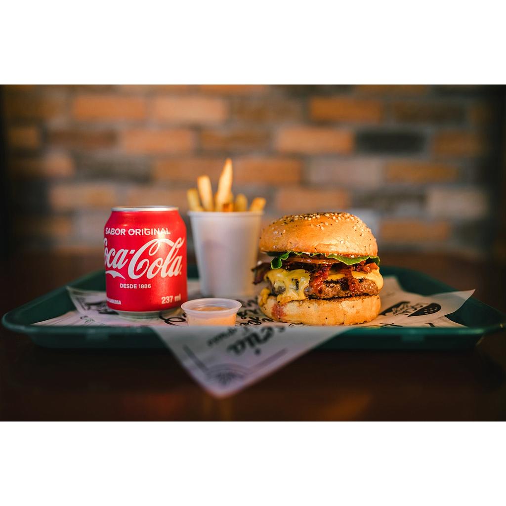 Combo Local Cheese Burger + Adición de Tocineta 